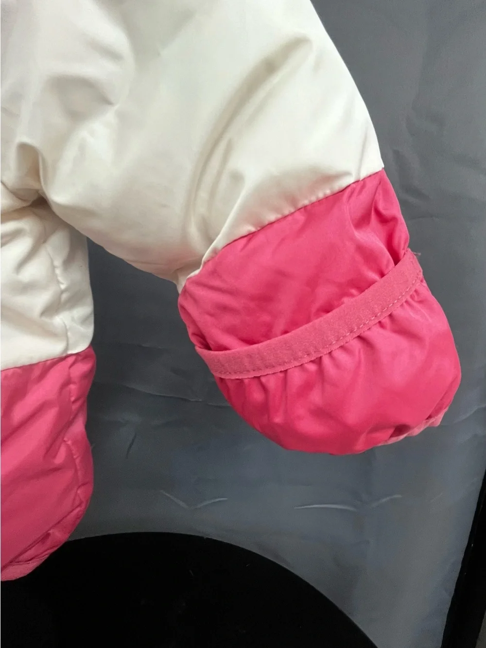 Kids pink fleece hooded jacket